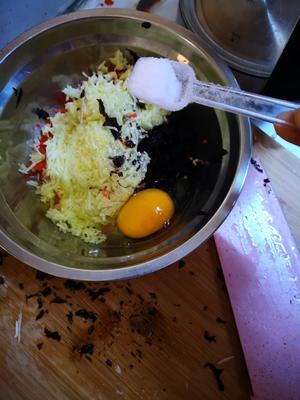 西葫芦紫菜饼的做法 步骤4