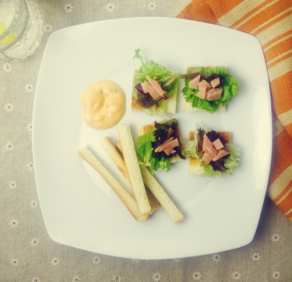 火腿芝士三明治