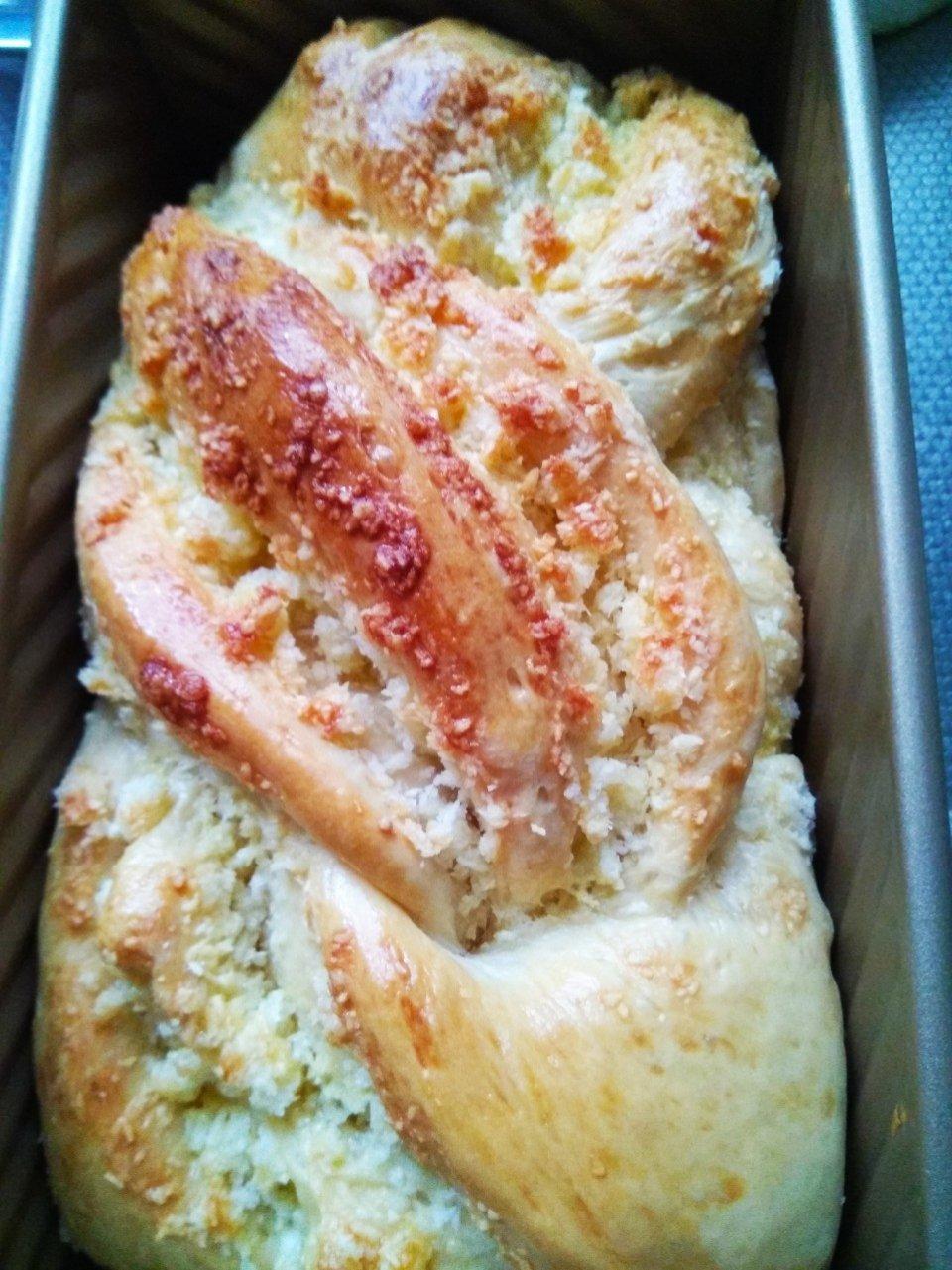 椰蓉吐司面包 Coconut Loaf