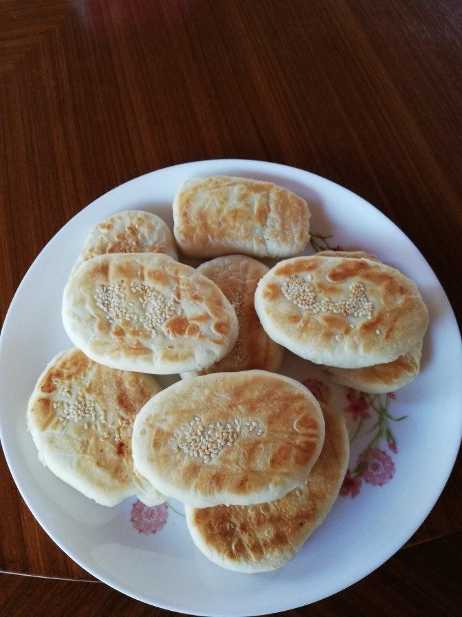 高级月嫂育婴师姚瑞做的香酥糖饼