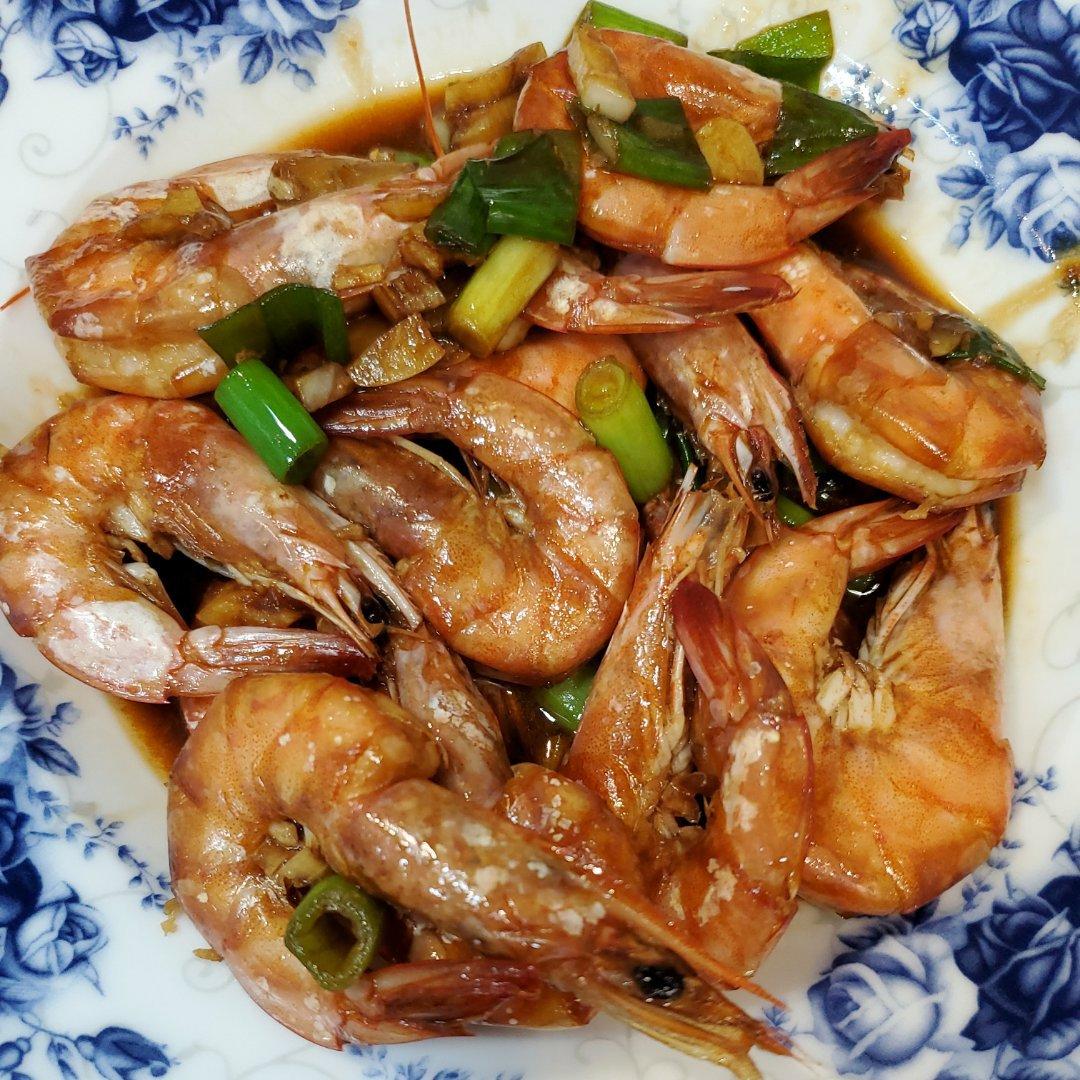 10分钟快手❗️油焖大虾好吃到舔盘，巨简单