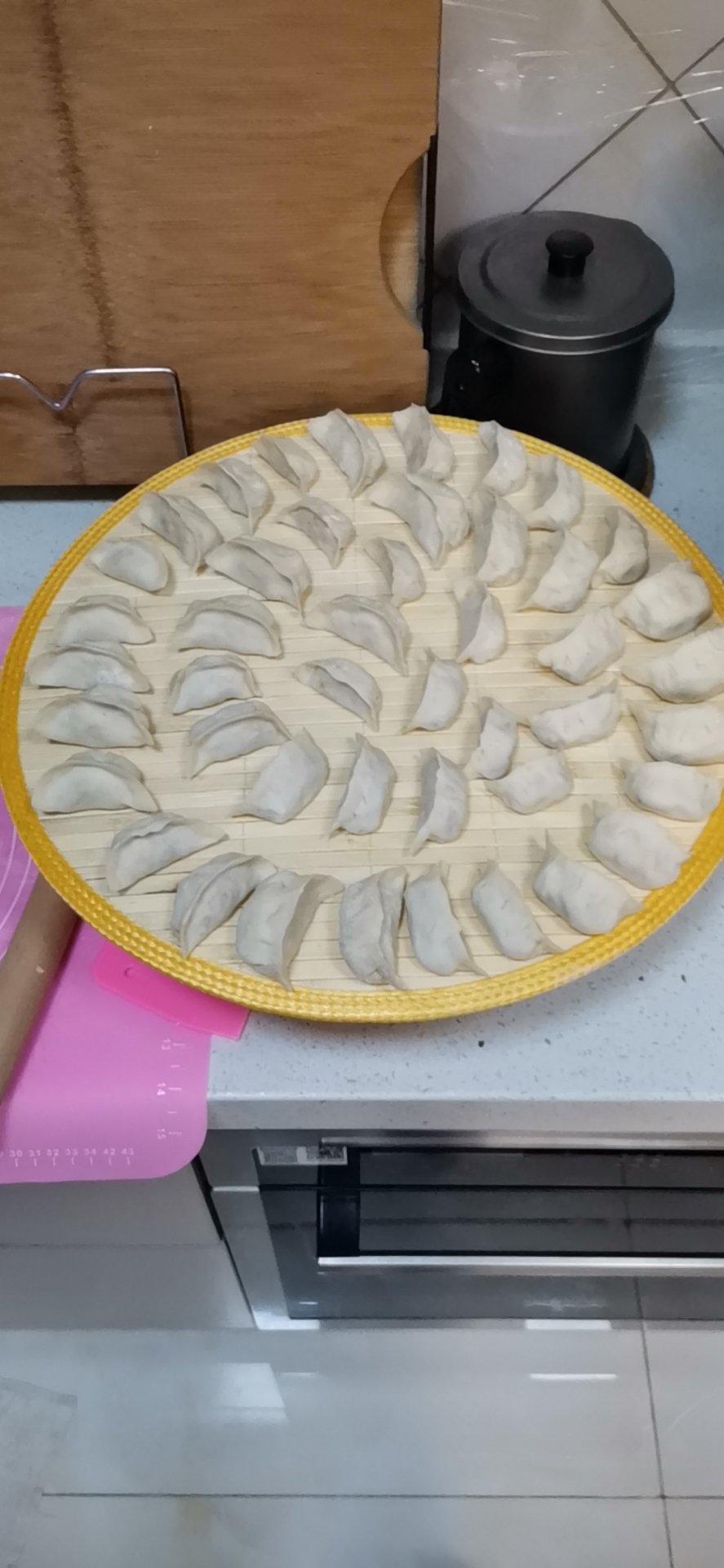 吃一口就上瘾的白菜素馅水饺