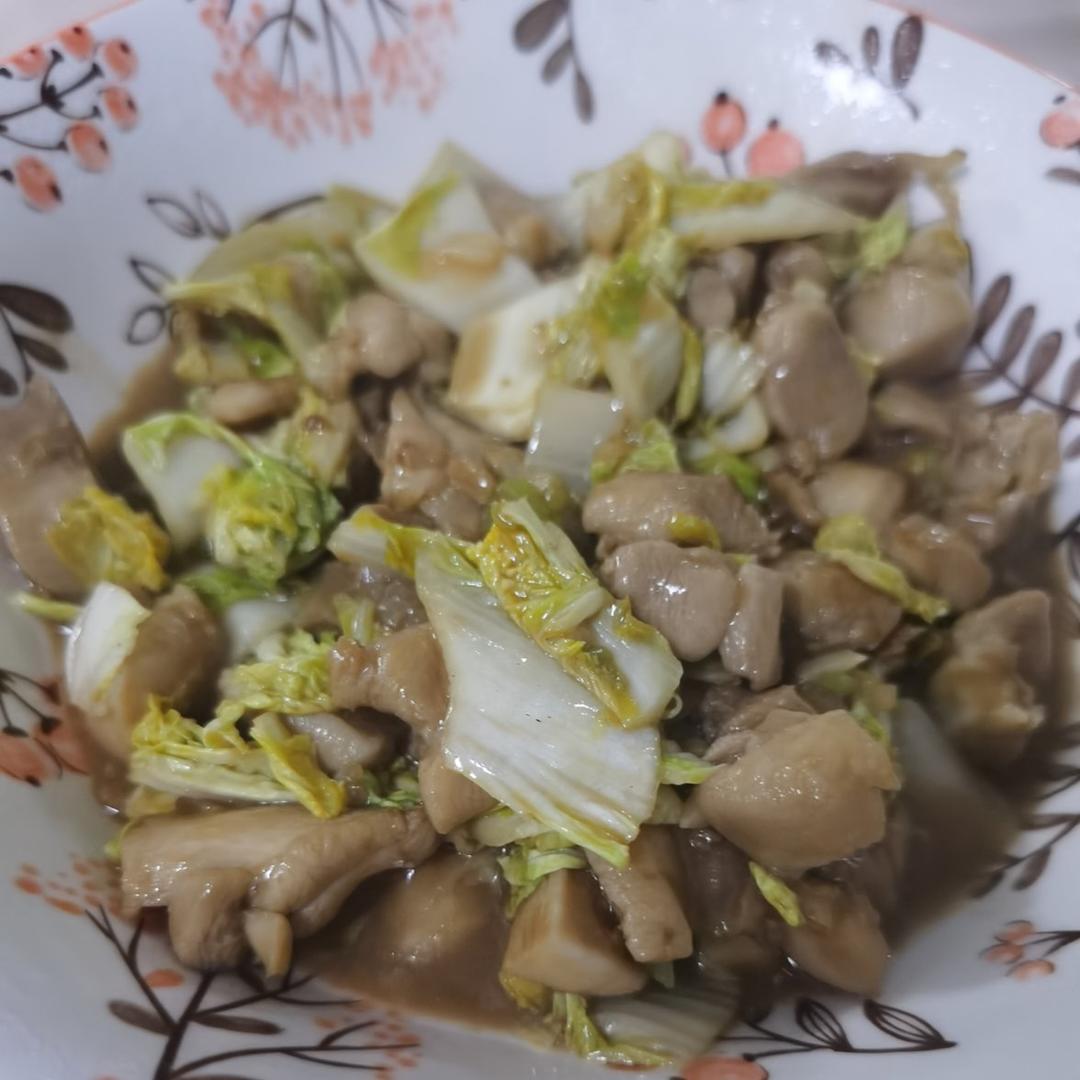 求你们都去做这个不加一滴水的娃娃菜焖鸡腿肉！！