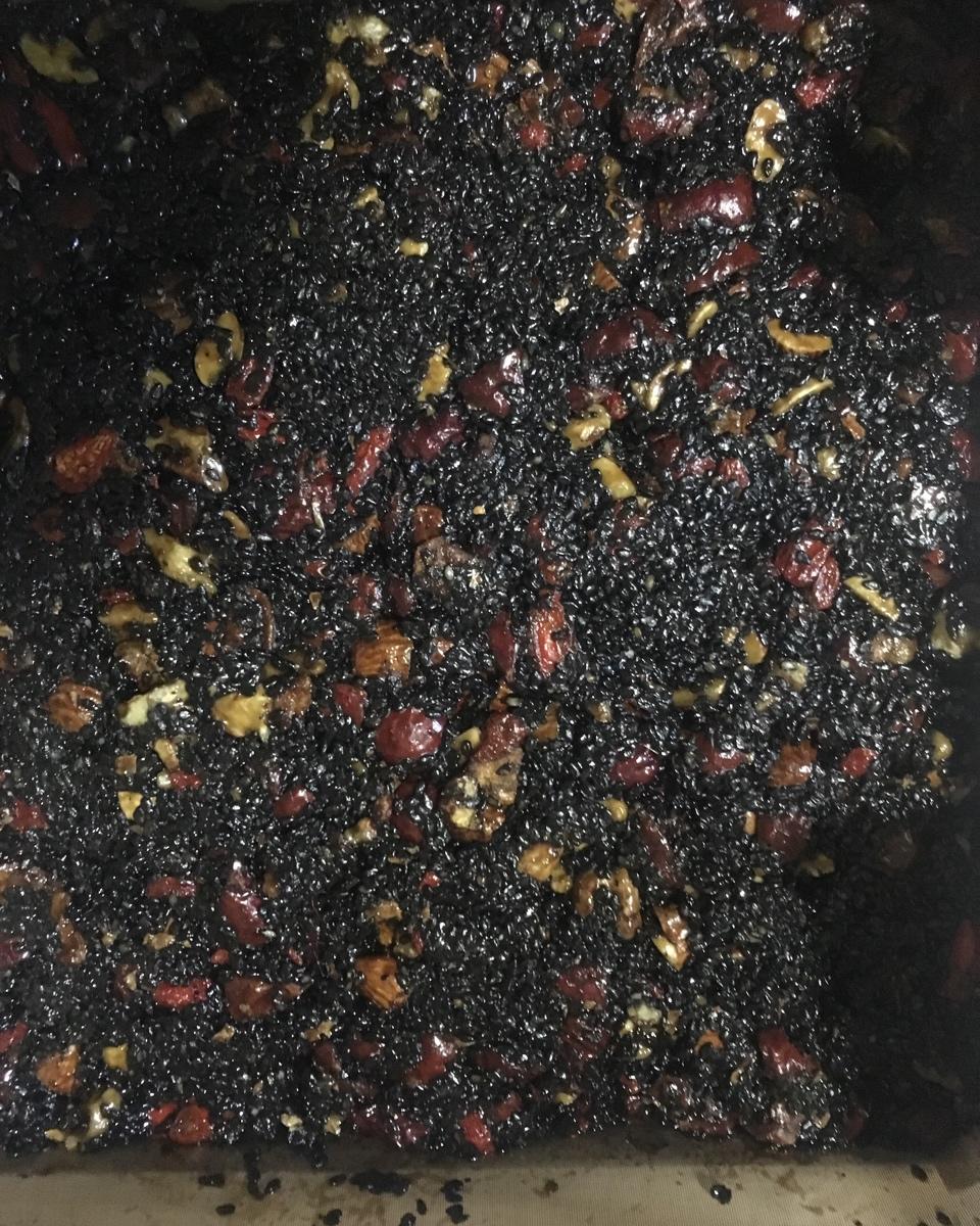 阿胶糕（固元膏）