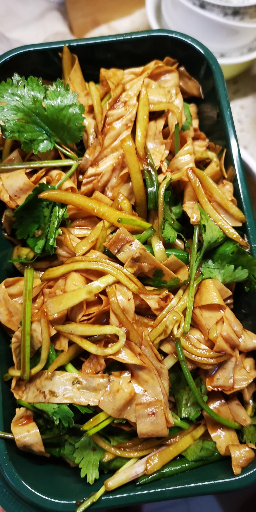 消暑下酒菜 拌豆皮