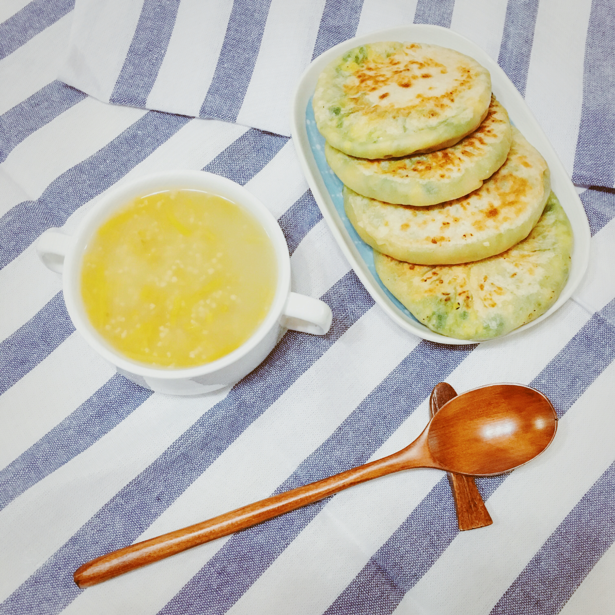 薄皮韭菜饼