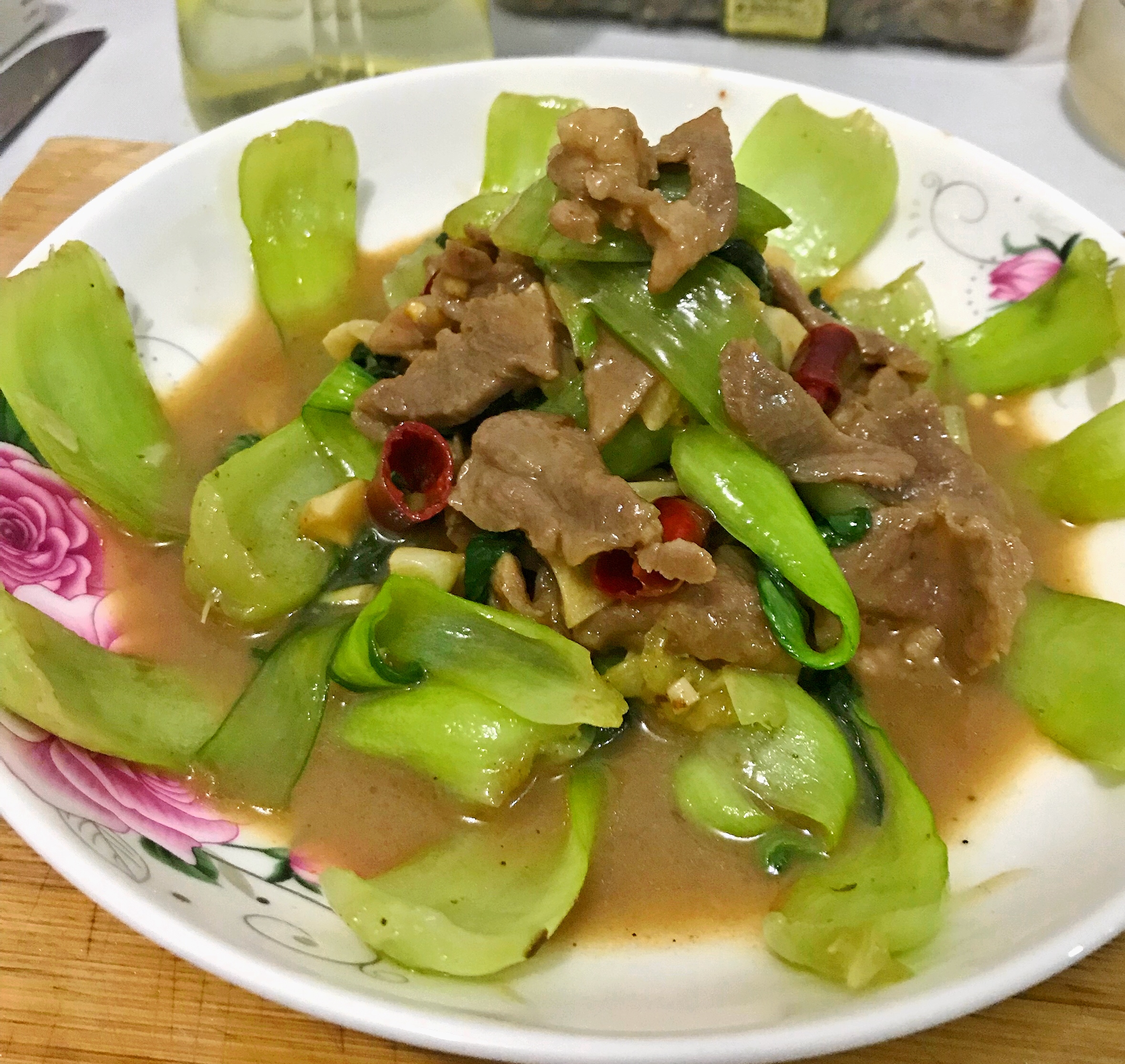 上海青炒肉的做法