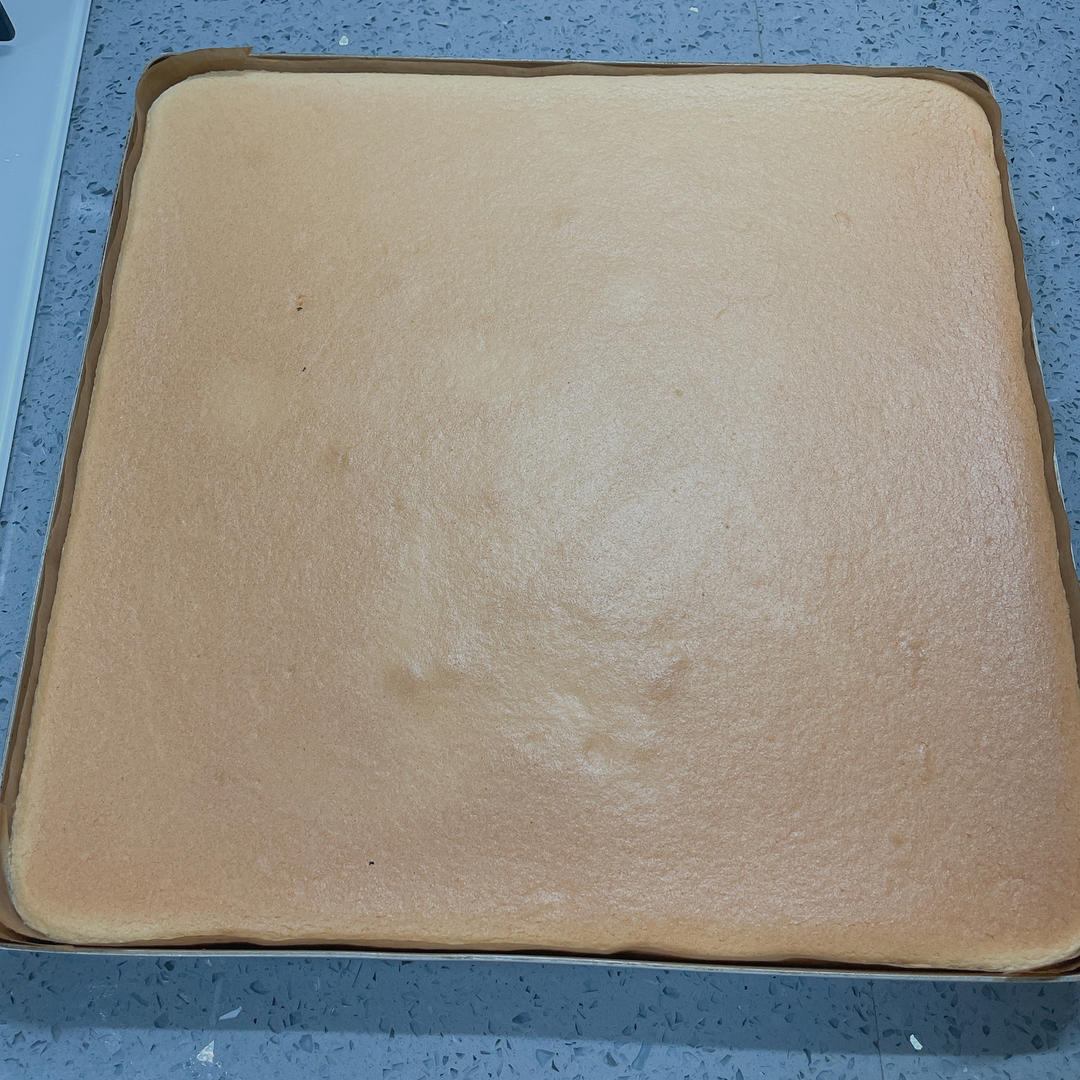 【小高姐】蛋糕卷 技巧分享 卷起容易 不会开裂