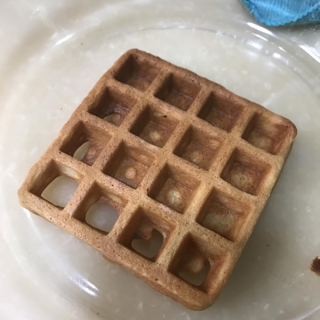 【视频食谱】酵母版脆脆华夫饼