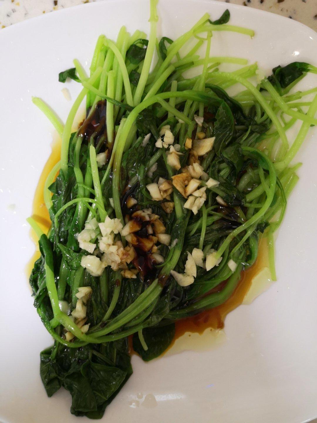 鸡毛菜的最佳打开方式：白灼鸡毛菜