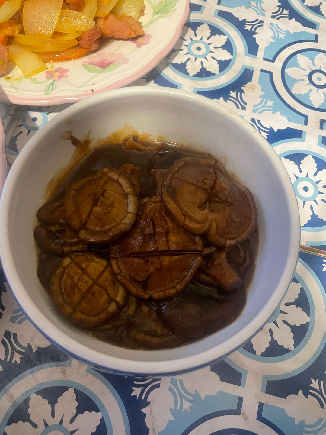 鲜嫩多汁，比鲍鱼还好吃红烧香菇