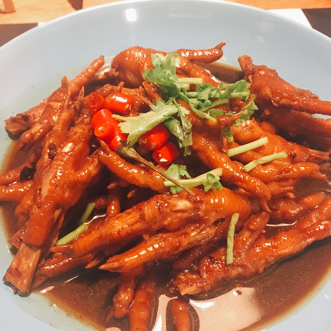 秘制红烧鸡爪