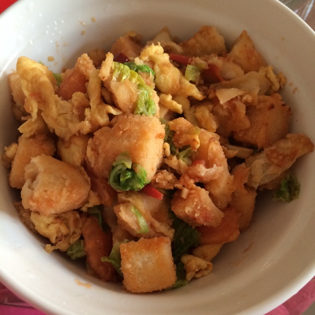 超级简单好吃的炒馒头（搞定营养丰富早餐）