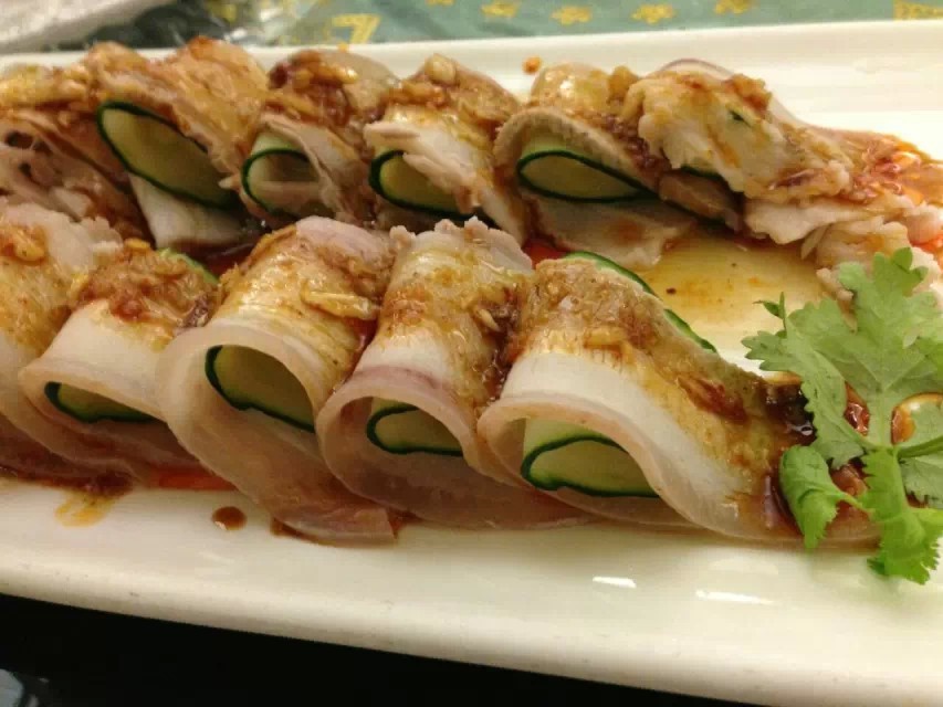 蒜泥白肉蔬菜卷