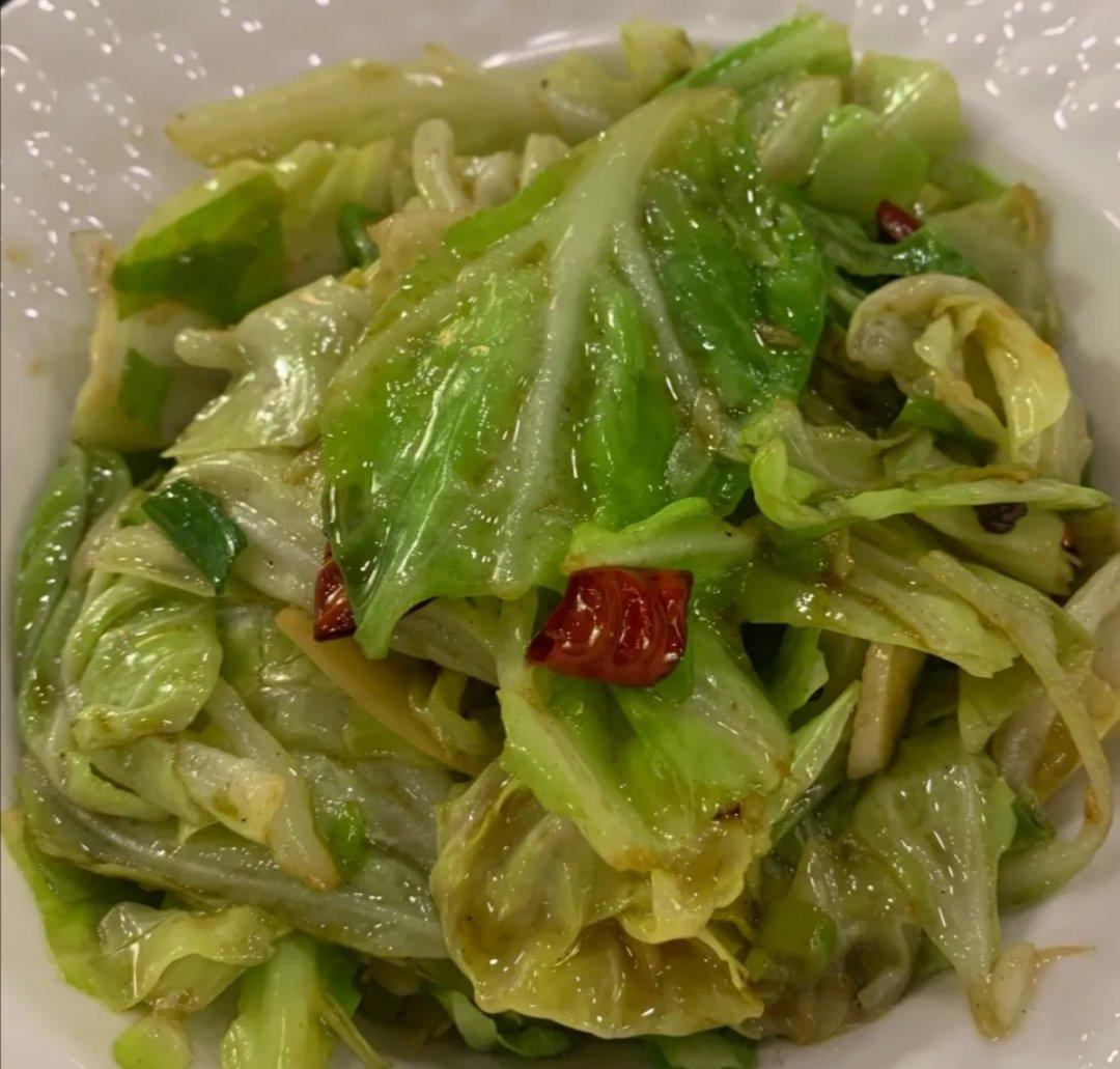 阿婆手撕包菜