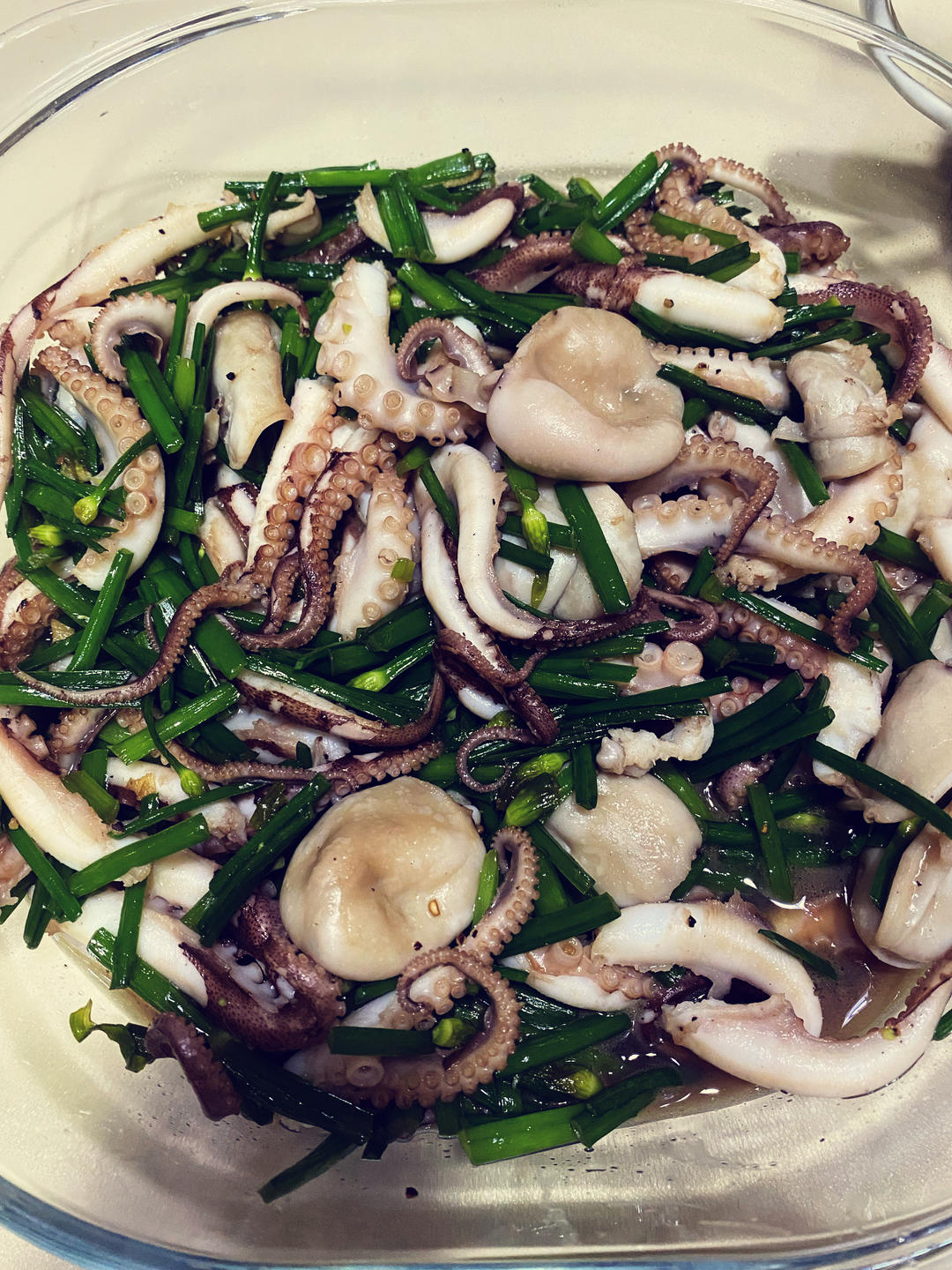 两步搞定脆嫰鲜美的葱爆八爪鱼