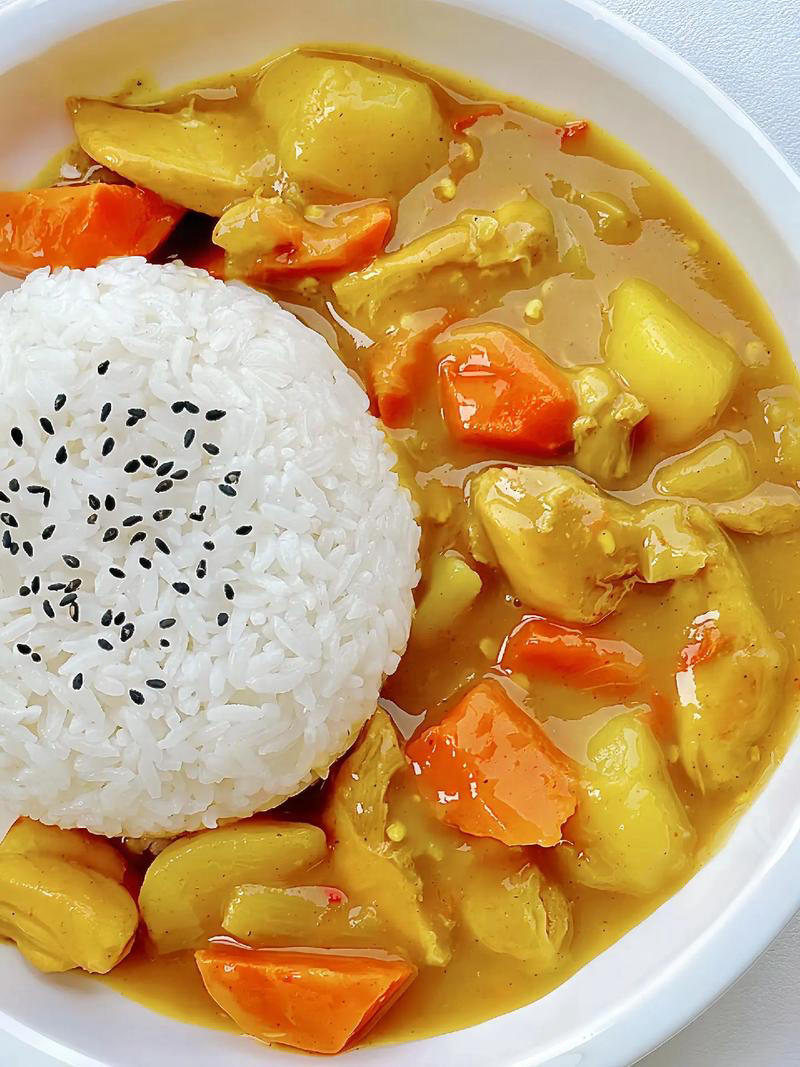 咖喱鸡肉饭