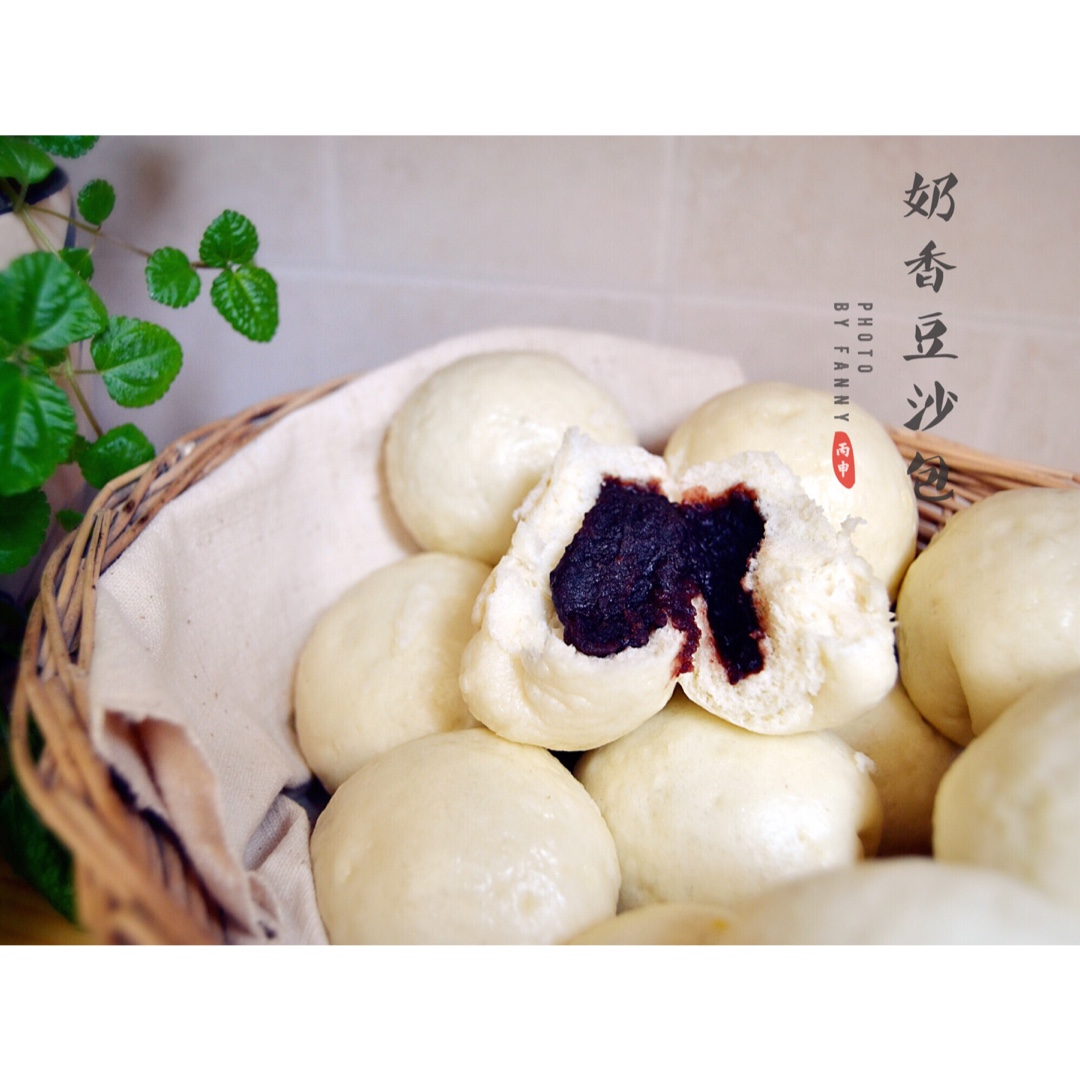 奶香豆沙包