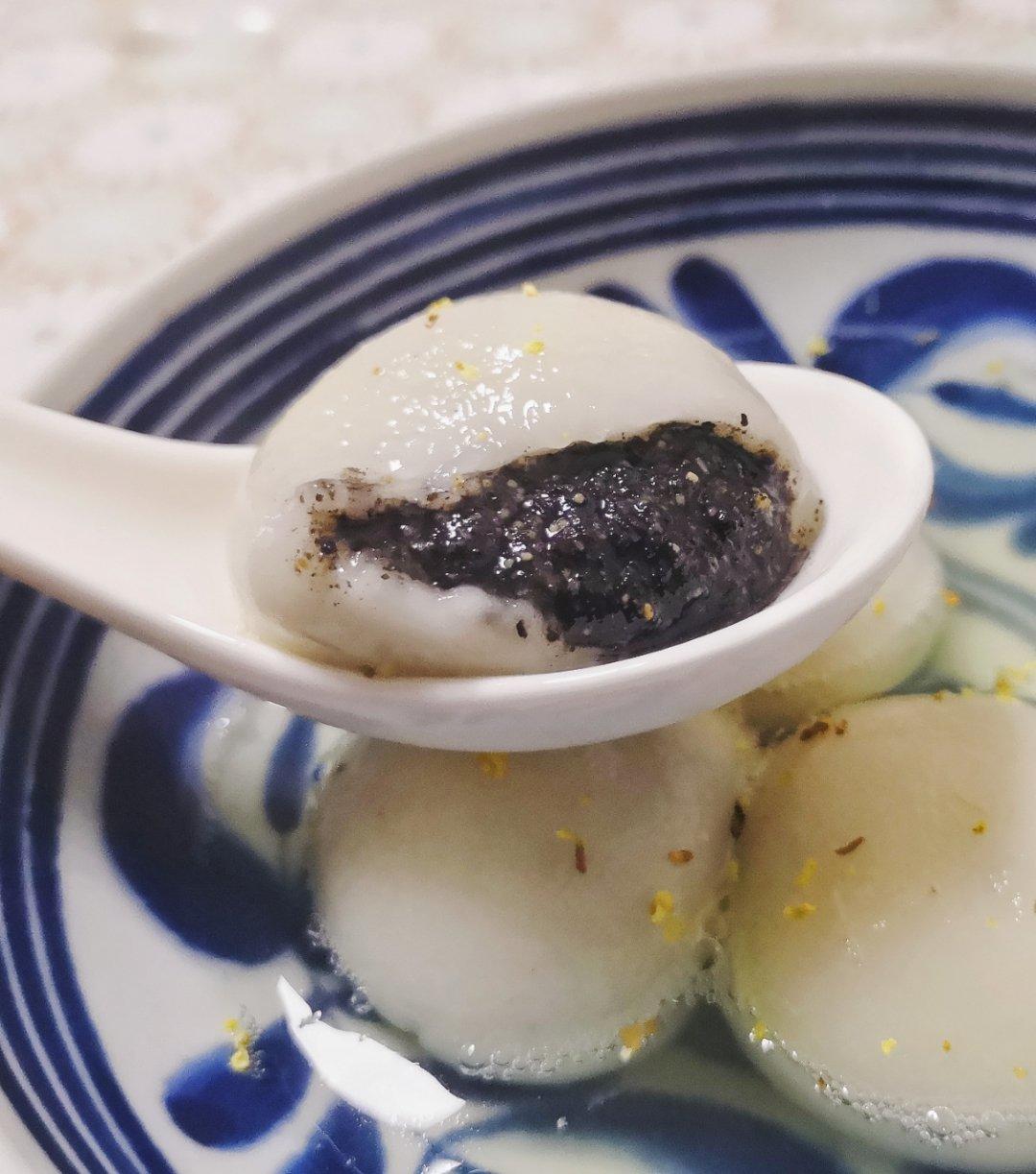 黑芝麻汤圆