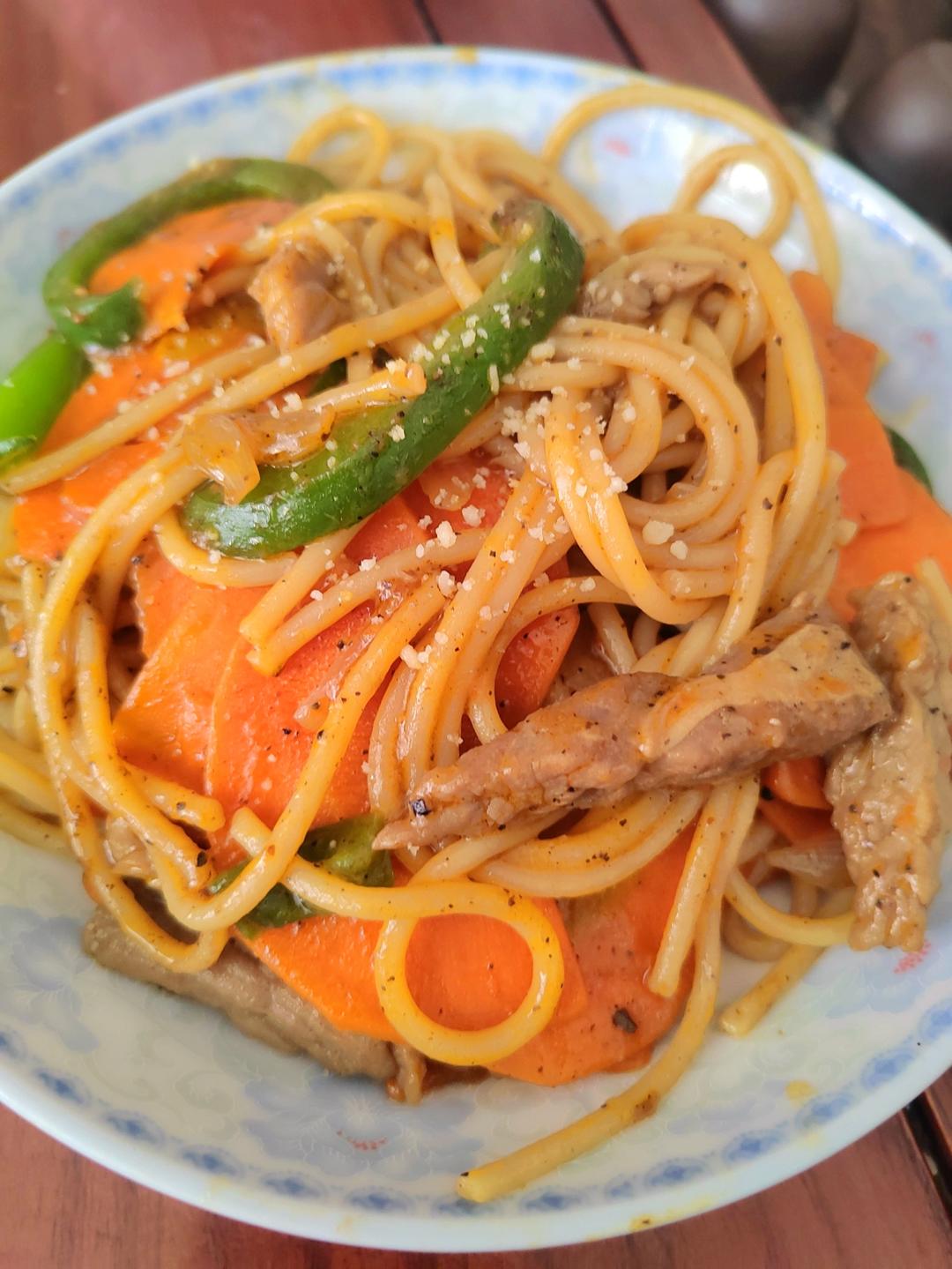 比餐厅好吃的黑椒牛柳意面🍝零失败简单教程