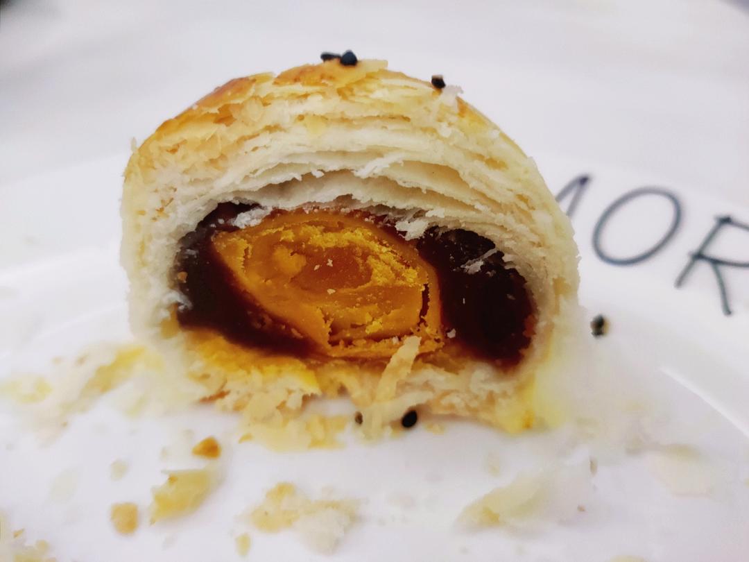 超简单 免揉 酥掉渣的蛋黄酥(超详细附全程视频)不破酥『万能酥皮』