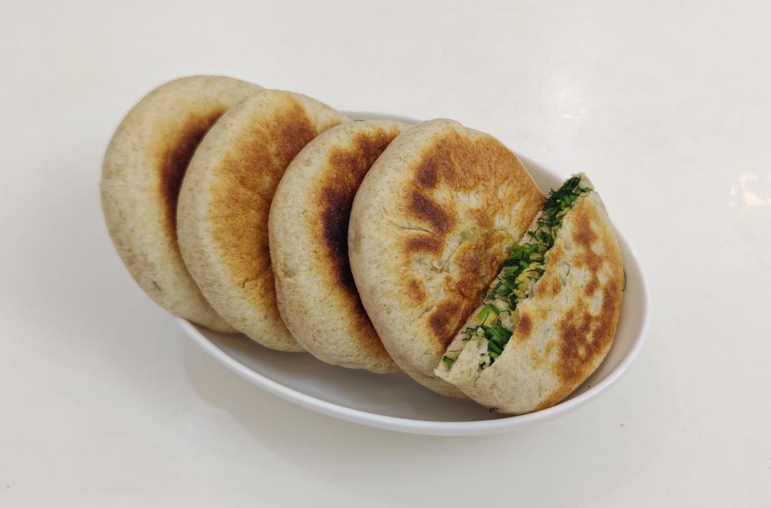 茴香鸡蛋馅饼