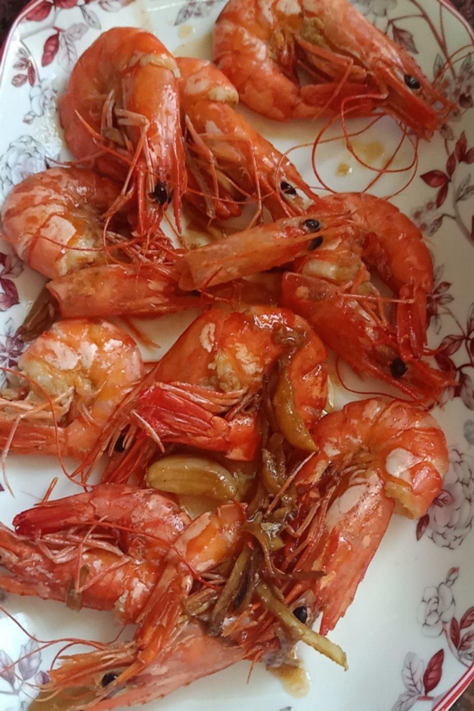 美婷儿做的红烧大虾(黑虎虾)