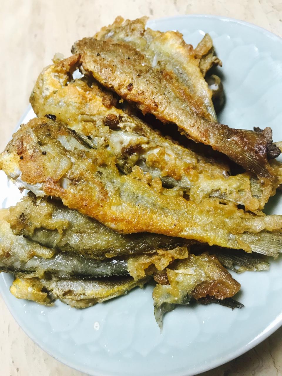 酥炸小黄鱼