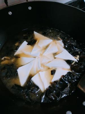 减脂肉丝木耳豆腐汤的做法 步骤10