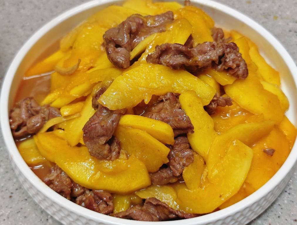 营养香甜的木瓜炒牛肉
