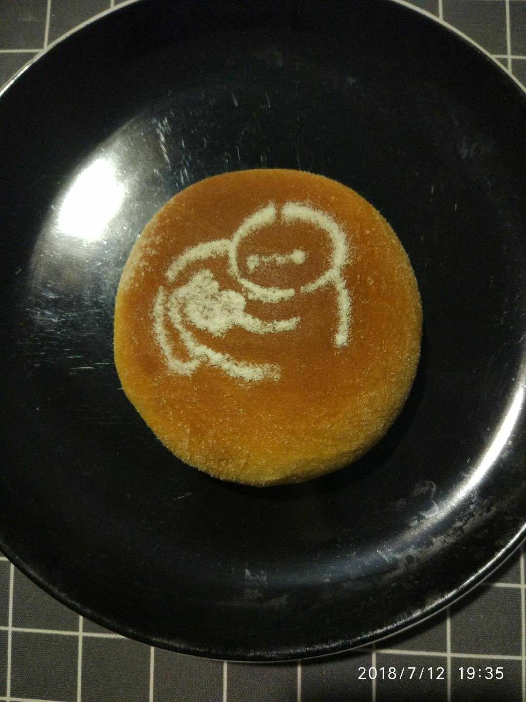如棉花般松软的海苔肉松面包