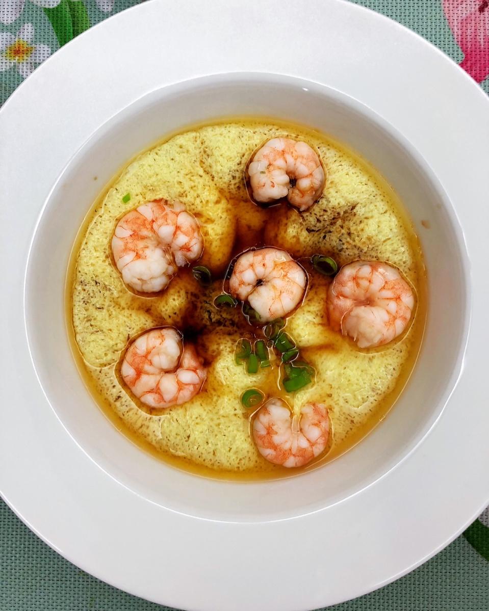 滑嫩的虾仁蛋羹