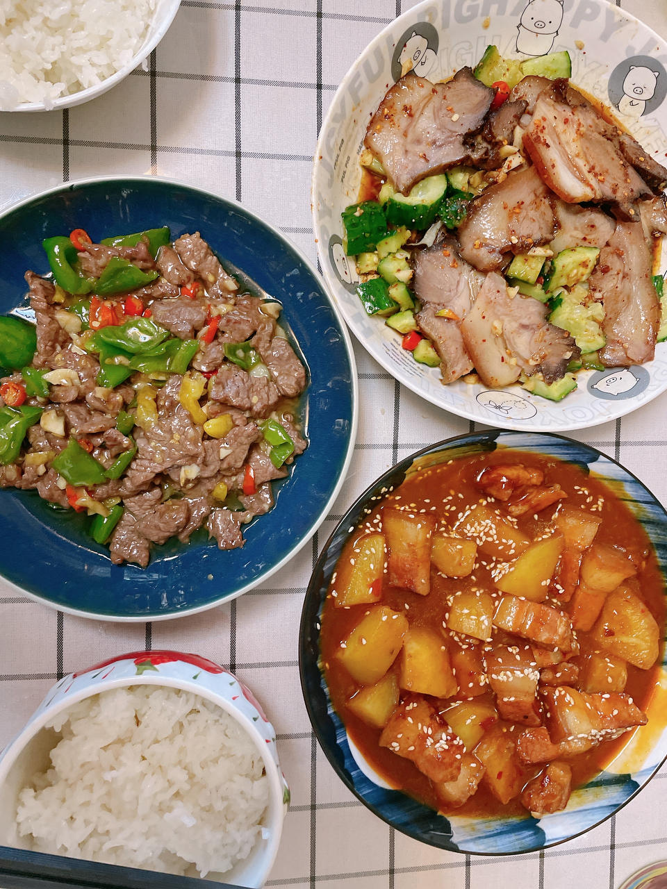 小炒黄牛肉，肉嫩味香！太好吃了简直是米饭杀手！