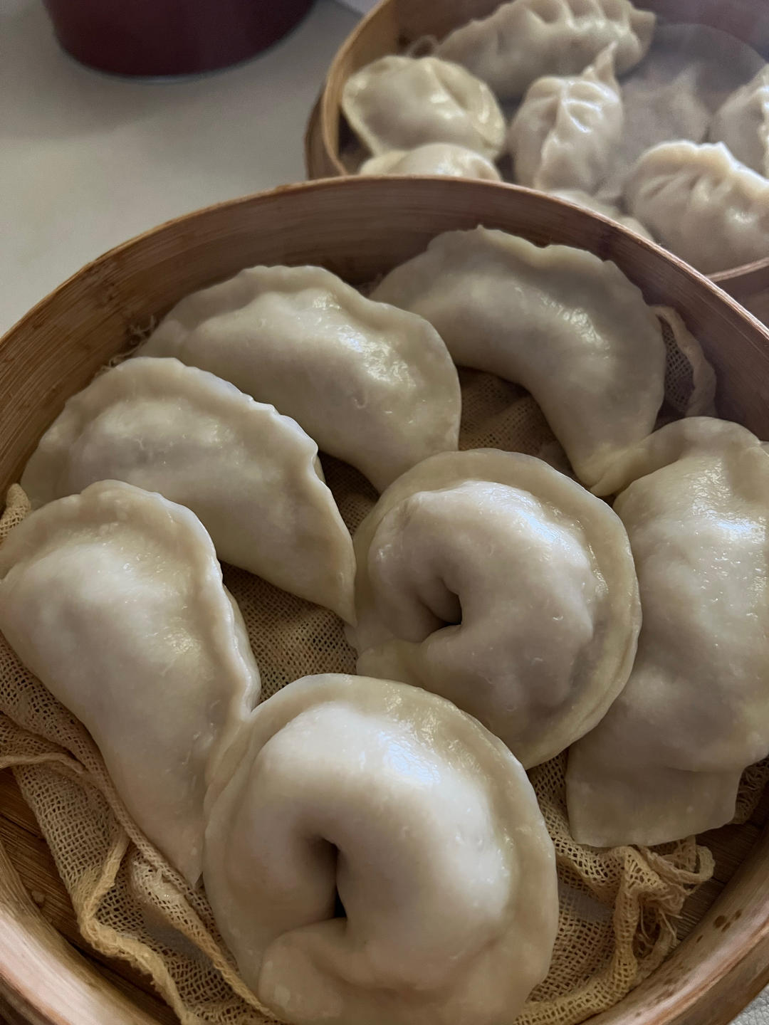 圆白菜猪肉蒸饺（烫面蒸饺）