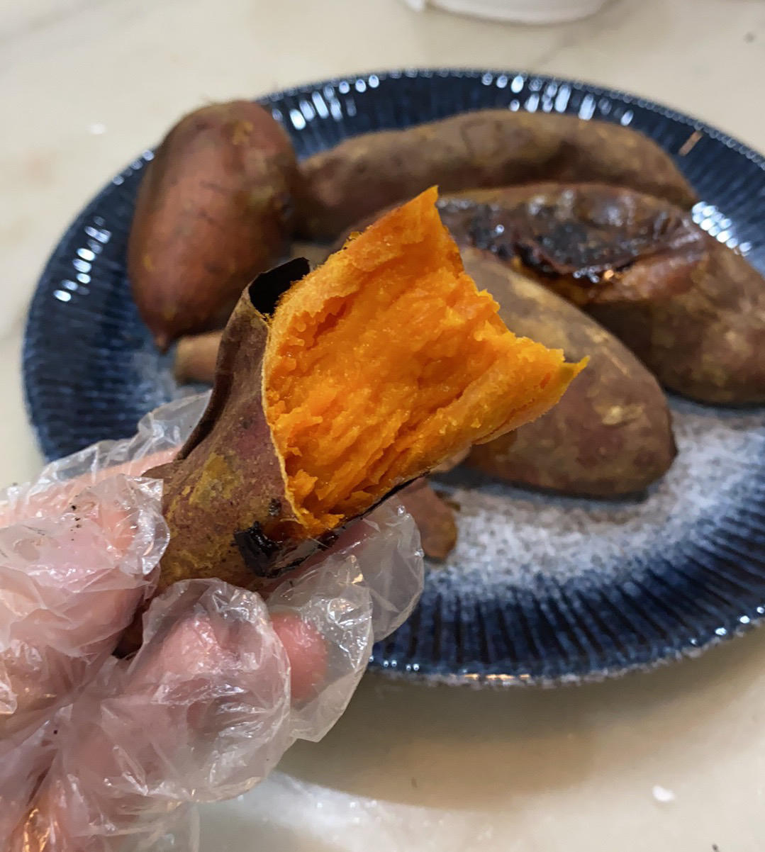 【糯唧唧的烤红薯】糖油四溢皮肉分离外糯里嫩吸溜着吃！