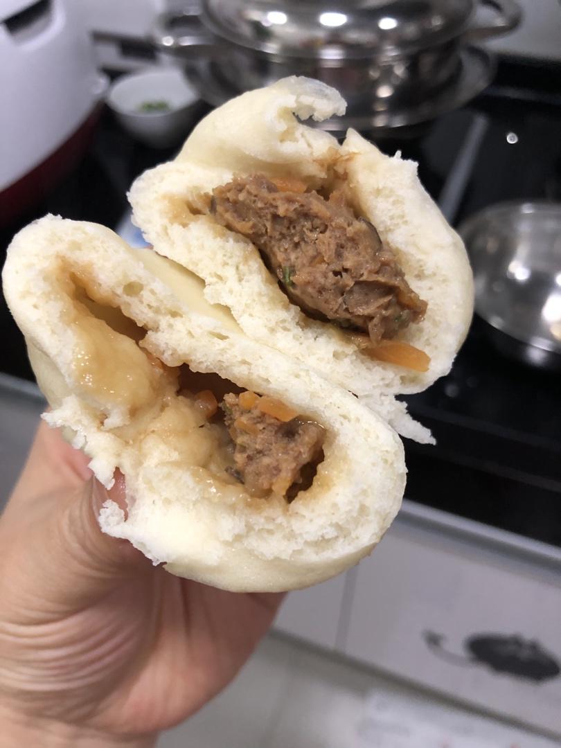 详解鲜肉大包做法。