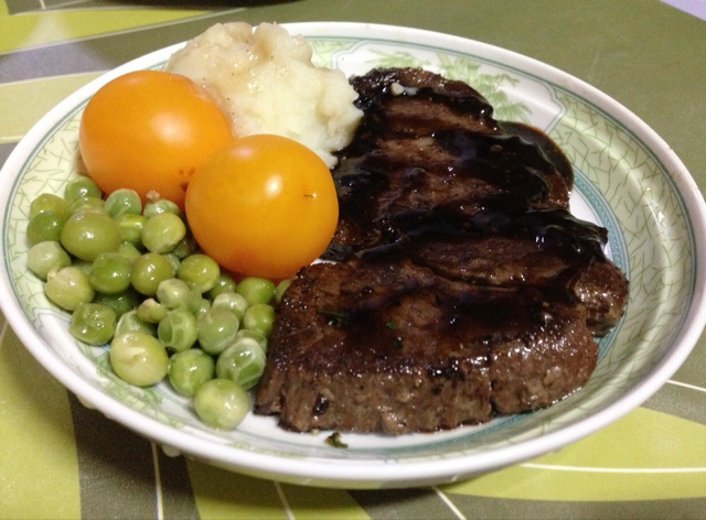 煎牛排