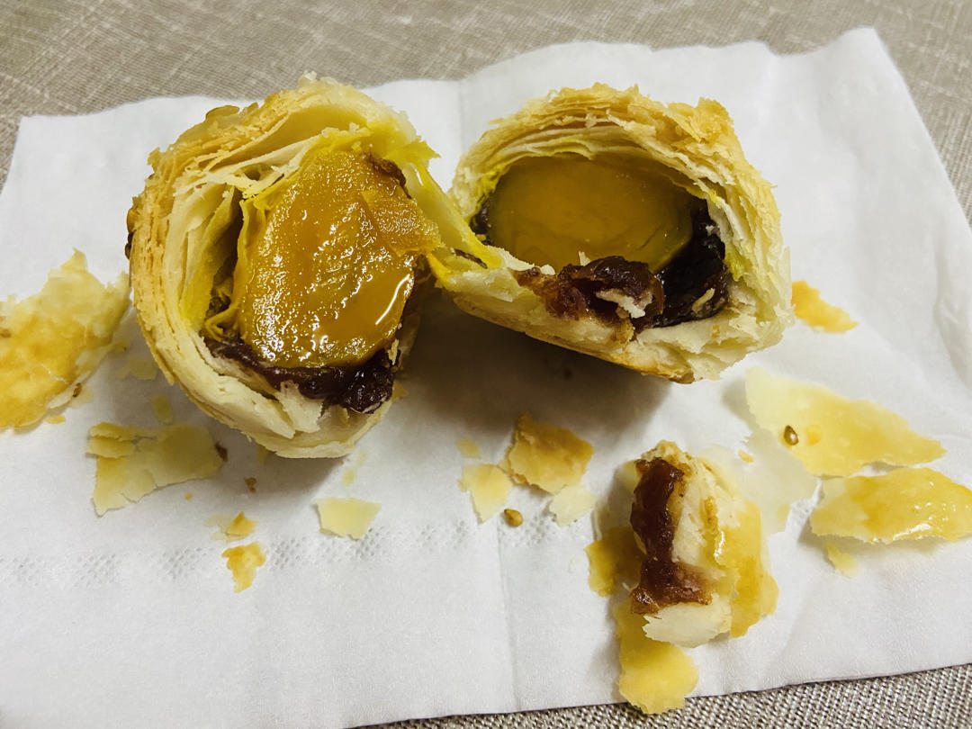 免揉免松弛超快手不破酥不混酥的蛋黄酥—新手一看包会