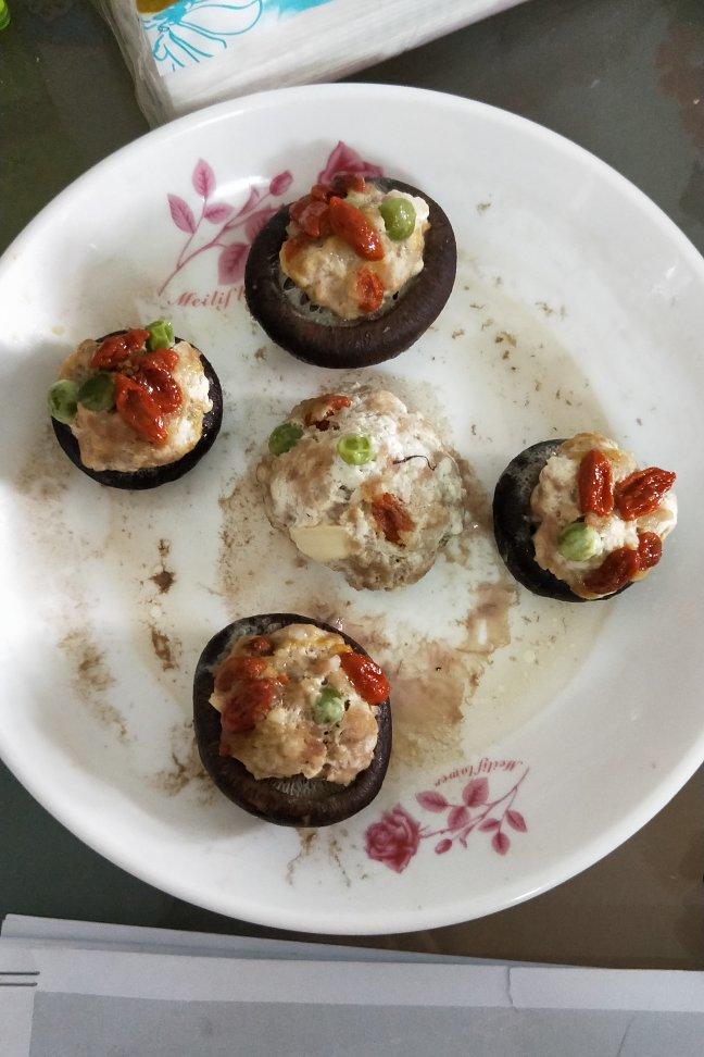 豆腐肉末酿香菇