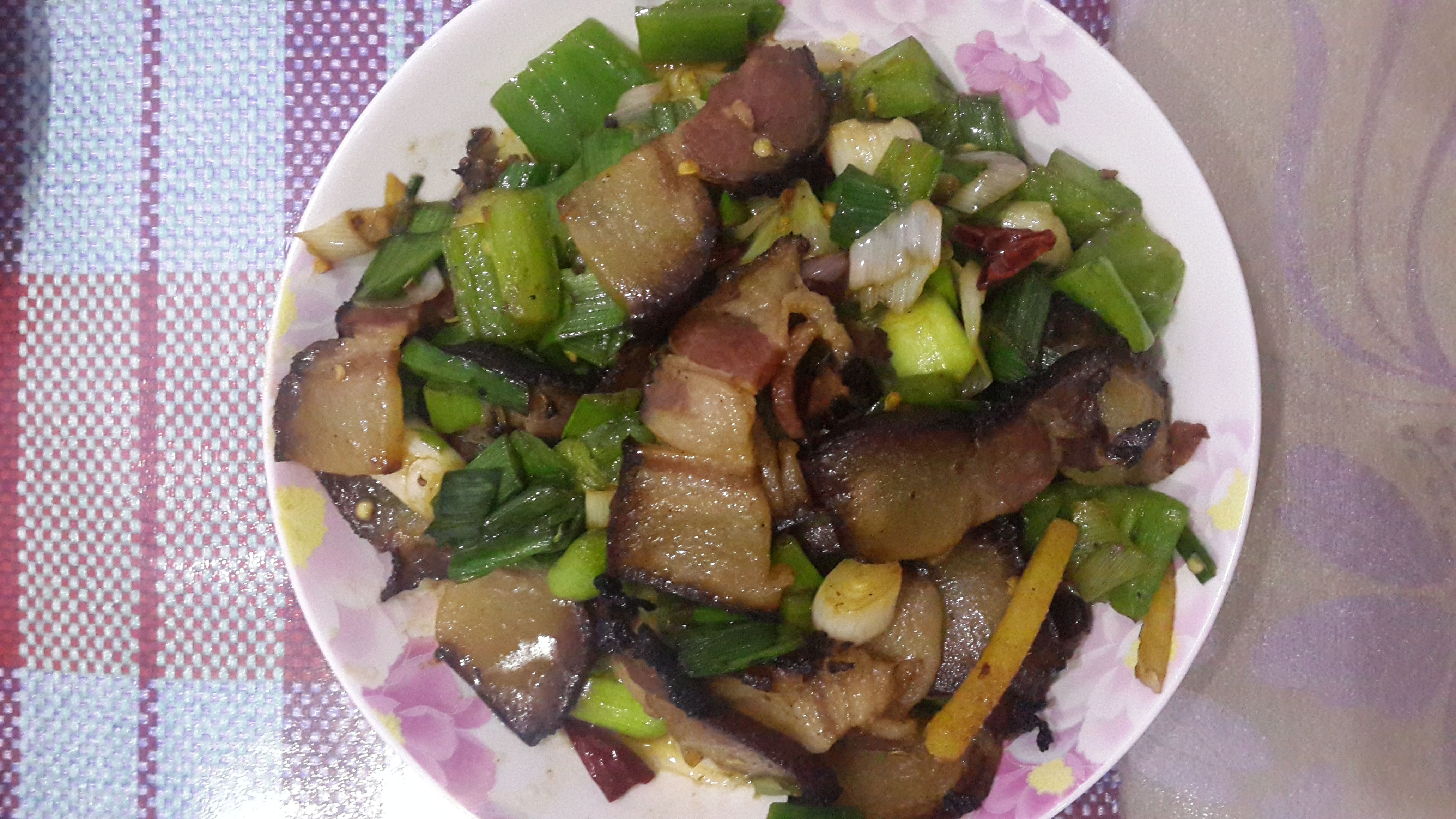 青蒜炒腊肉