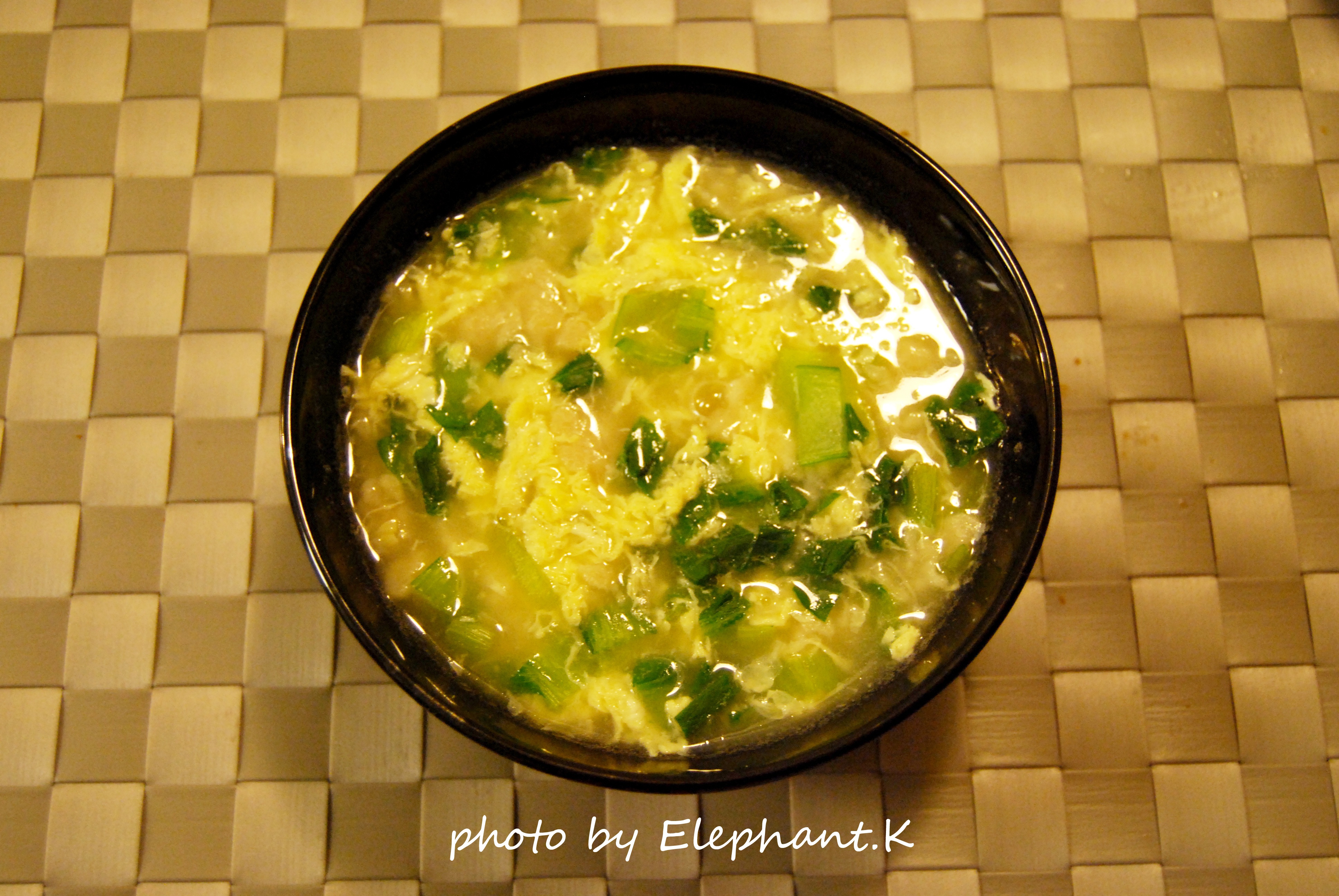 青菜鸡蛋面疙瘩汤