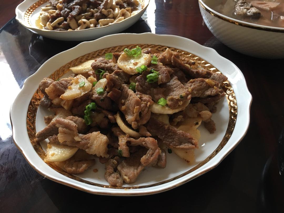 茭白炒肉