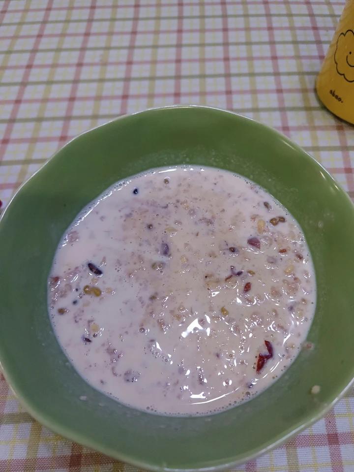 牛奶燕麦粥（浓稠）