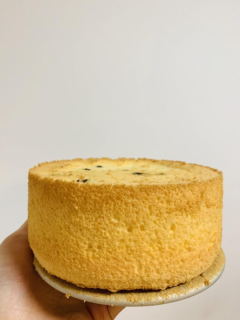 不凹底不塌陷的完美戚风蛋糕