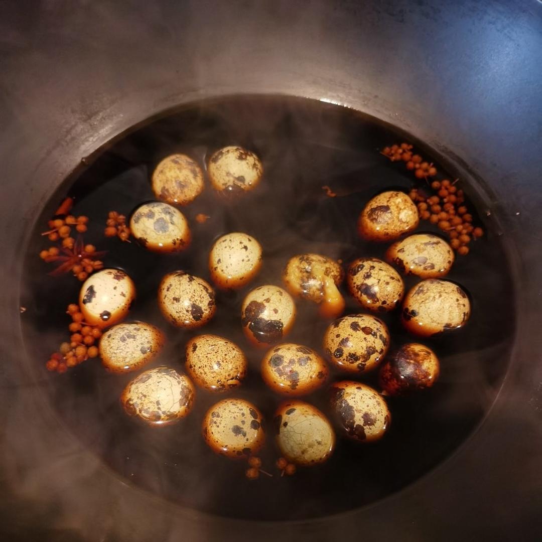 五香卤鹌鹑蛋