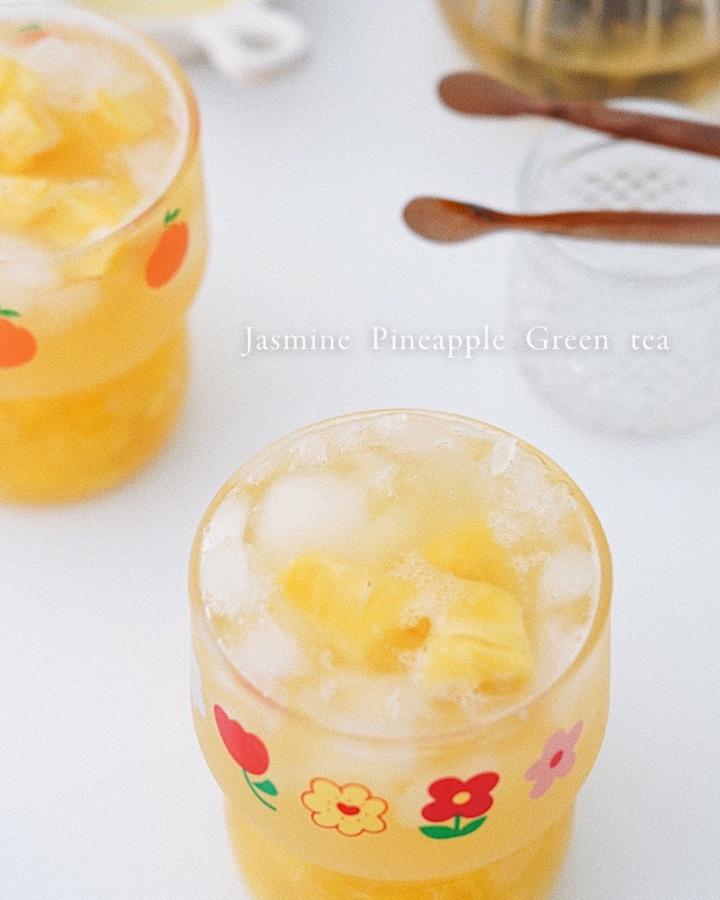 ･◡･ 自制茉香凤梨绿茶🍍
