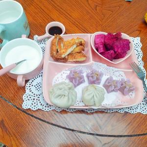 紫甘蓝水晶蒸饺---一早就有好心情，美映入眼帘的做法 步骤11