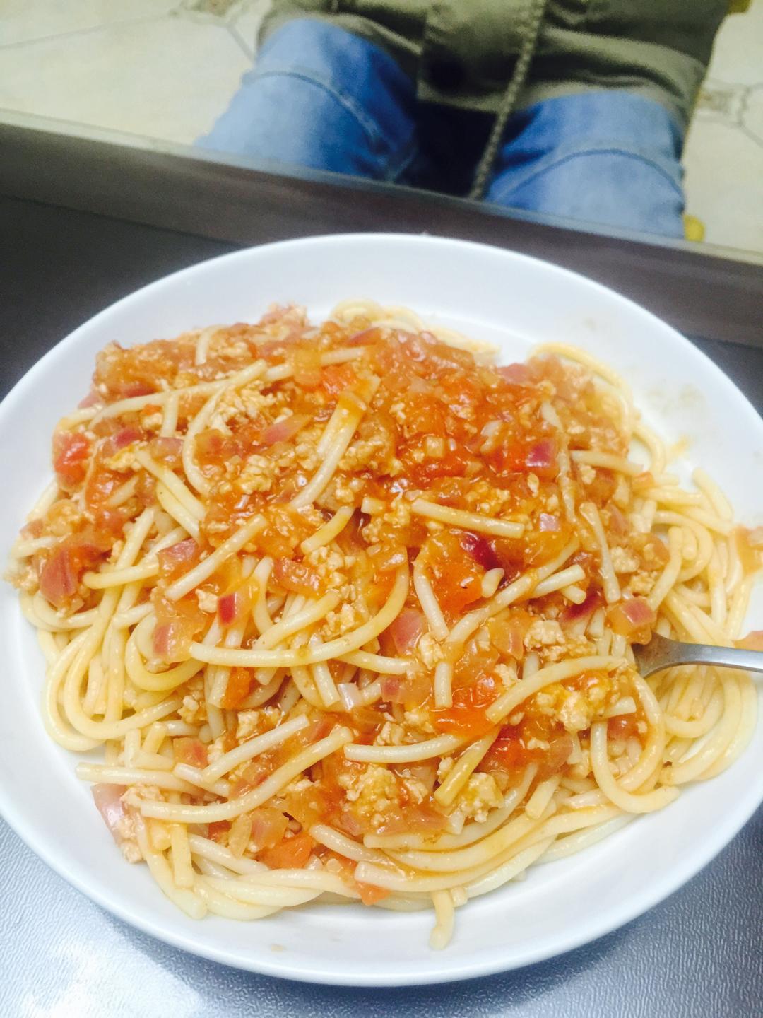 【番茄肉酱意面】