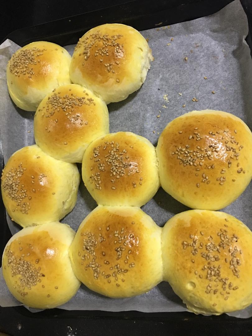爆松软的鲜奶小面包（一次发酵易出膜）