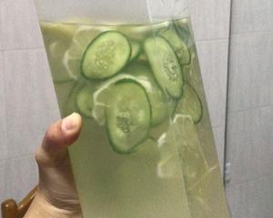 特百惠健康饮品之柠檬黄瓜水🍋🥒的做法 步骤3